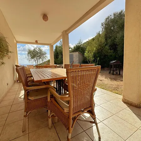 Villa Casa Bianca Piscine Privee Et Vue Familiale Sagone (Corsica)