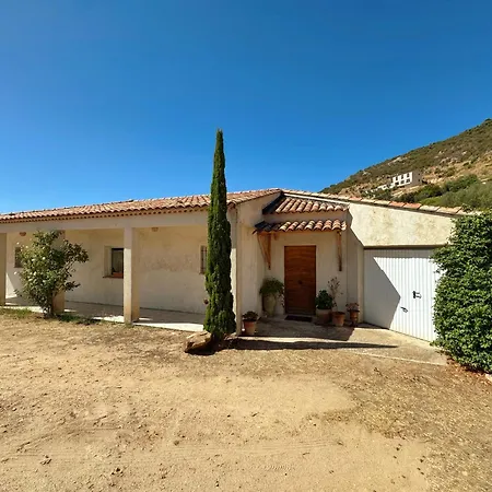 Casa Bianca Piscine Privée Et Vue Familiale