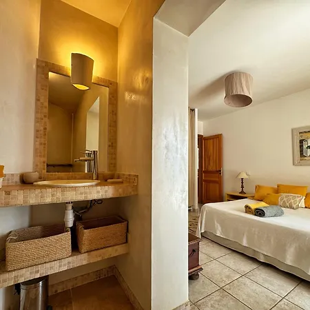 Casa Bianca Piscine Privée Et Vue Familiale Villa *