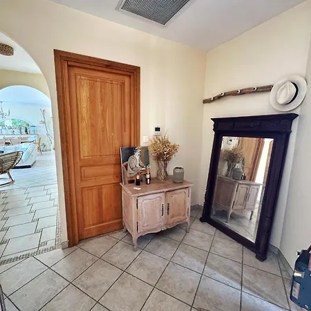 Casa Bianca Piscine Privee Et Vue Familiale Villa