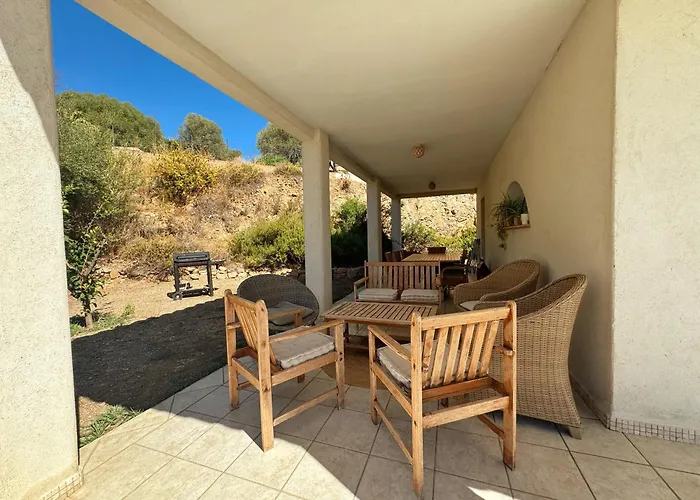Casa Bianca Piscine Privee Et Vue Familiale Sagone (Corsica)